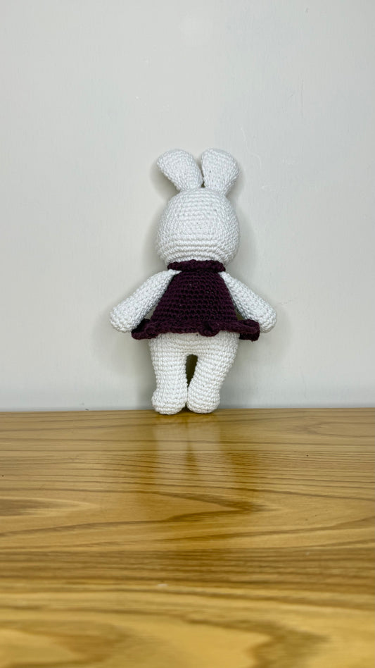 MOR ELBİSELİ TAVŞAN